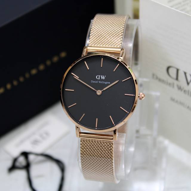 Daniel Wellington Classic Petite Melrose Black 28/32MM 