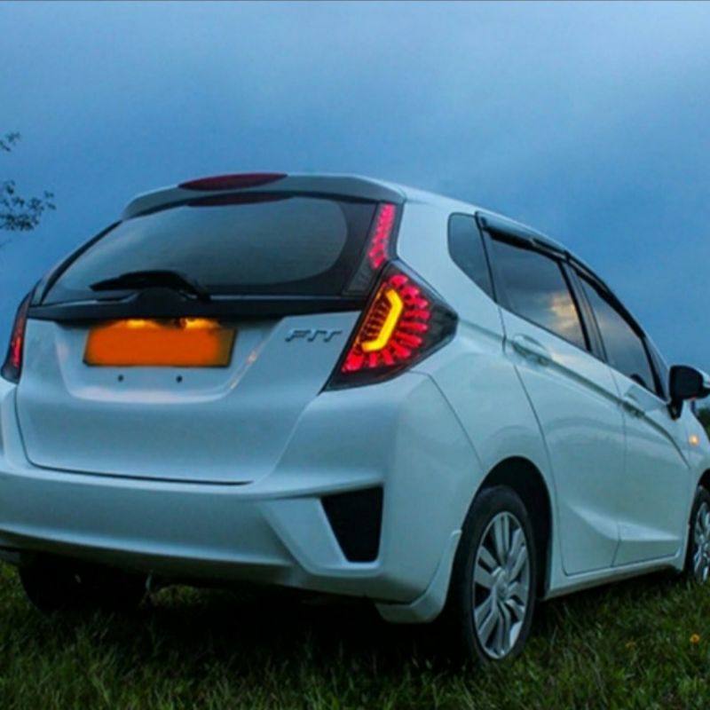 stoplamp honda jazz gk5 2014-2020