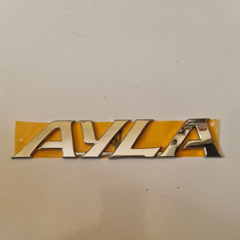 EMBLEM LOGO AYLA BAGASI BELAKANG DAIHATSU AYLA ORI