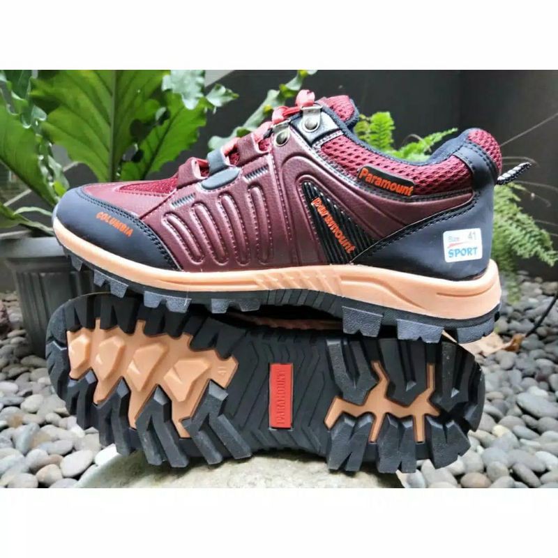 SEPATU GUNUNG PARAMOUNT /SEPATU PRIA