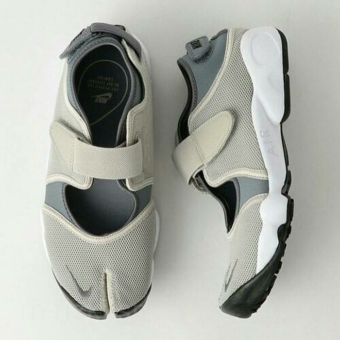 sepatu nike air rift original