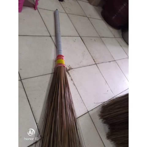 SAPU LIDI GAGANG BAMBU JUMBO/ SAPU LIDI TAMAN /SAPU LIDI GAGANG BAMBU