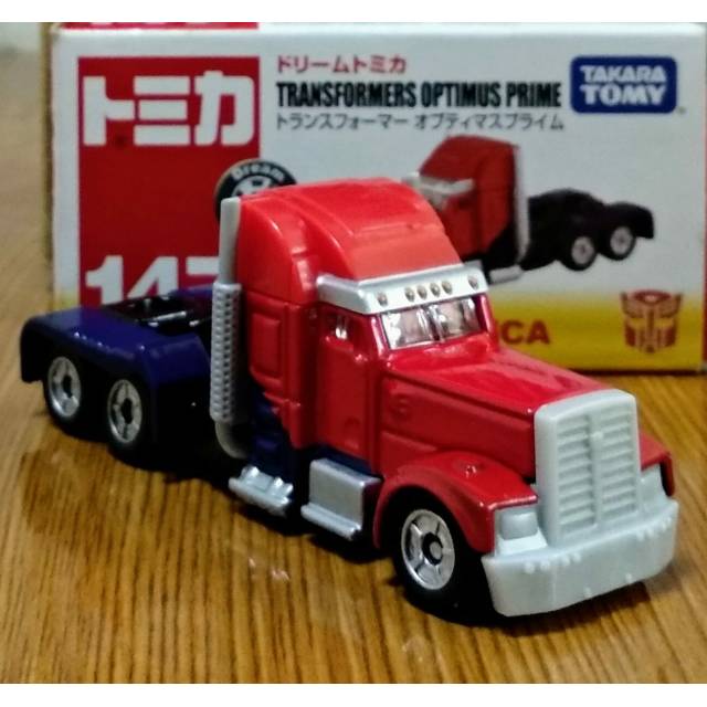 MAINAN DIECAST TOMICA /TAKARA TOMY TRANSFORMER OPTIMUS PRIME
