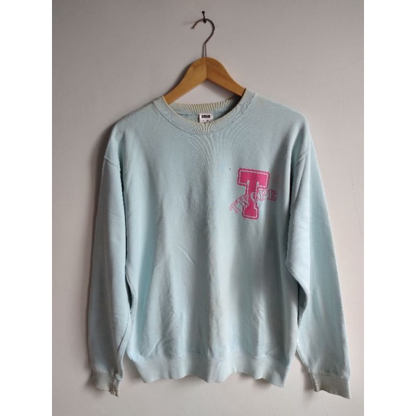 SWEATER BIRU MUDA XL THRIFT