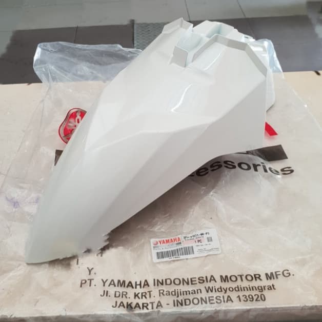 SPAKBOR DEPAN MIO M3 Z 125 PUTIH ORIGINAL YGP