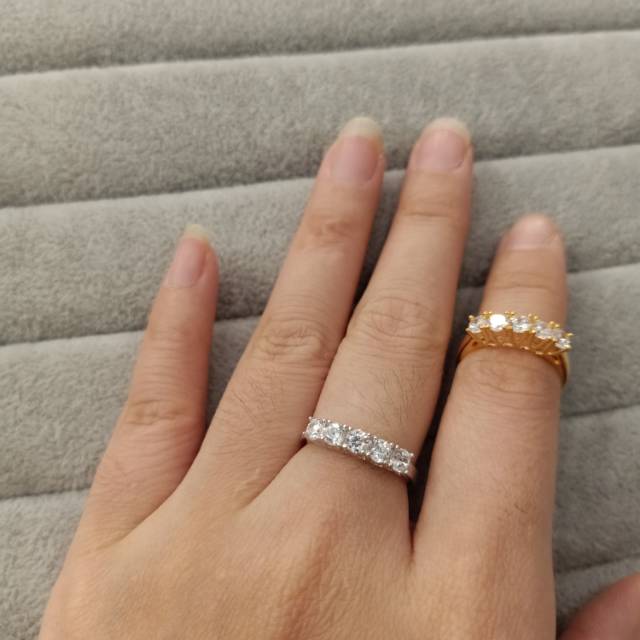 Cincin zircon wynn 6828