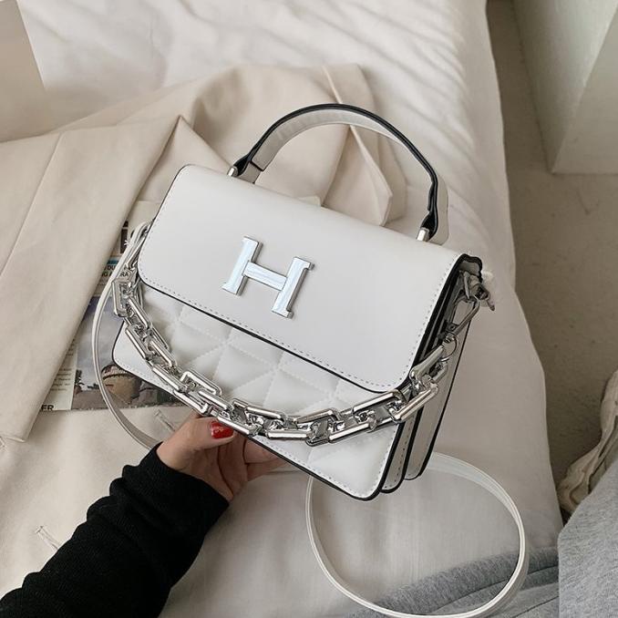 Amourre Sling Bag Fashion Import Tas Selempang Wanita Korea