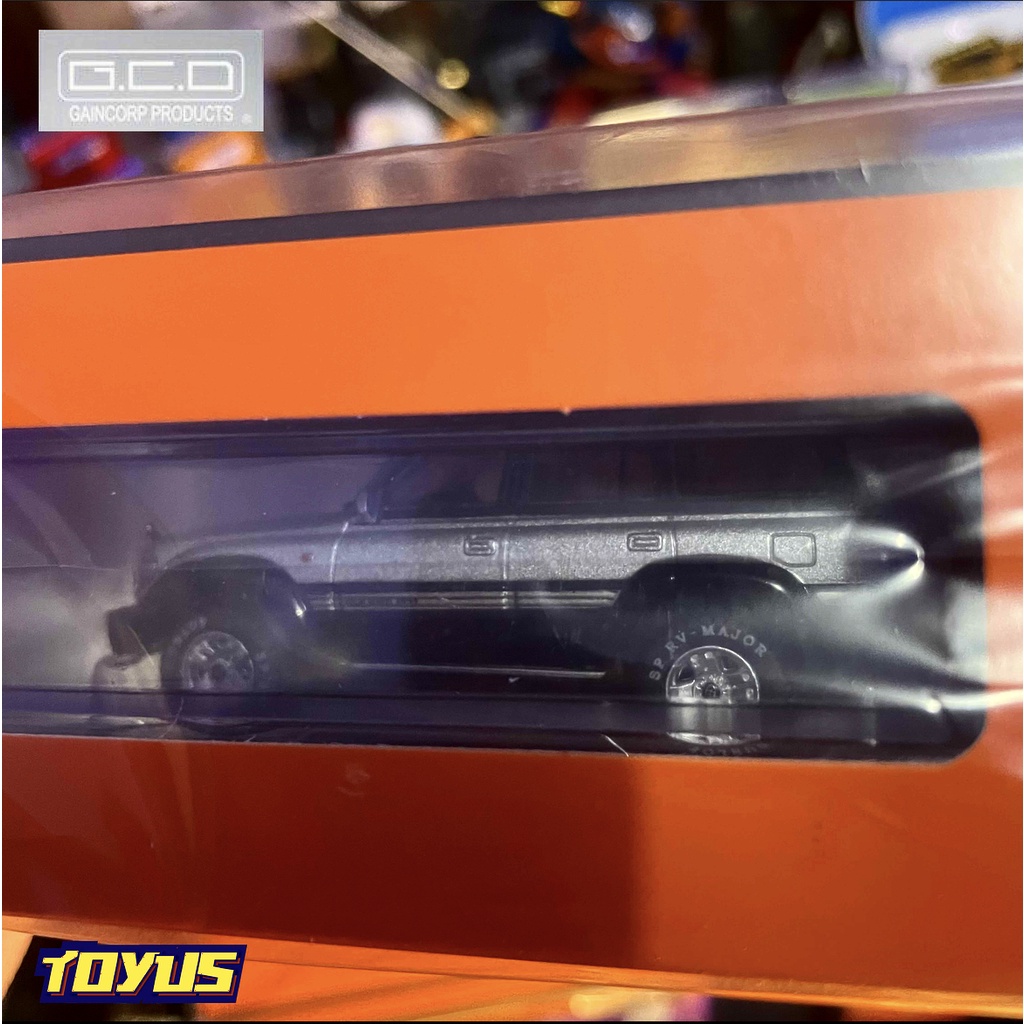 GCD - TOYOTA LAND CRUISER LC80 SILVER BLACK