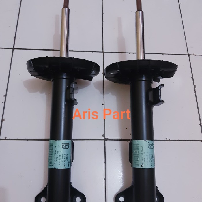 {ElvinaStore} shockbreaker shock breaker mercy w203 c200 c240 c180 depan Berkualitas