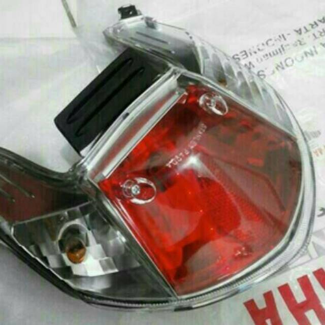 Lampu stop / lampu belakang nuvo z original YGP