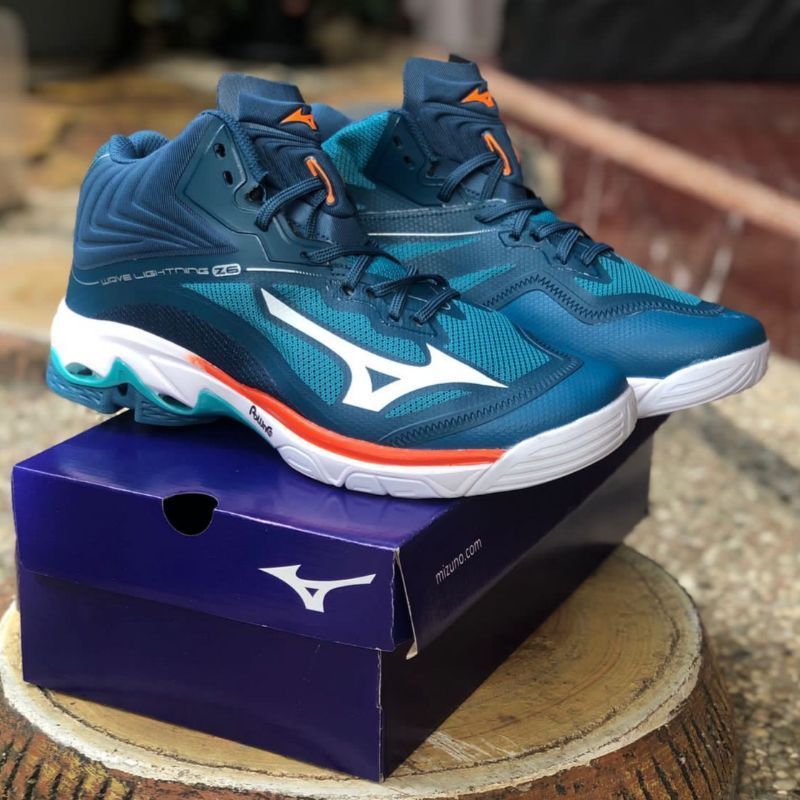 Sepatu volley Mizuno Wave Momentum 2 Sepatu Voli Mizuno Sepatu Olahraga Pria Vol