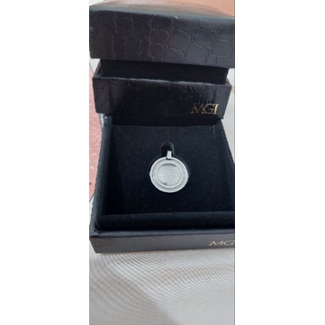 Preloved Pendant MGI Asli (tanpa rantai)
