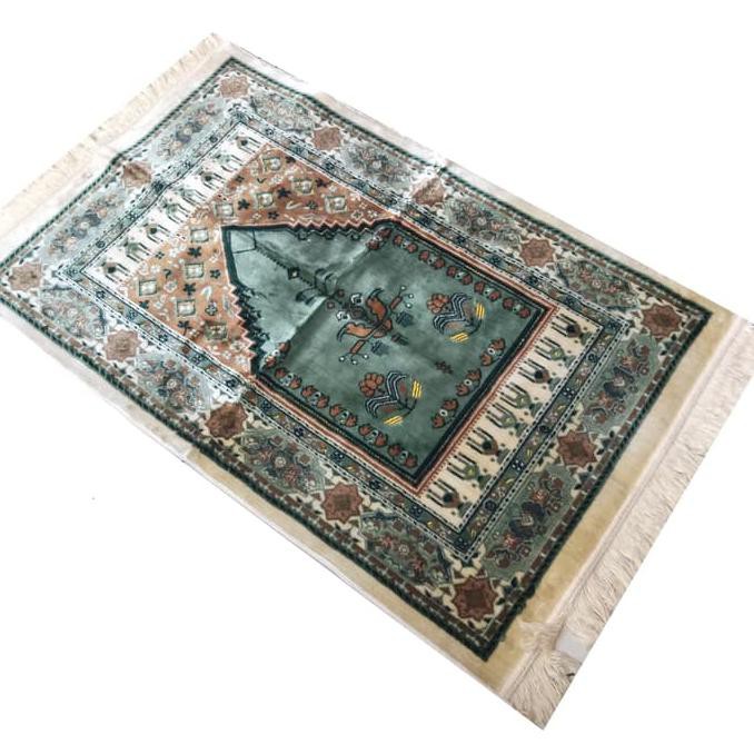 sajadah yakar karpet / sajadah turki bludru / sajadah premium