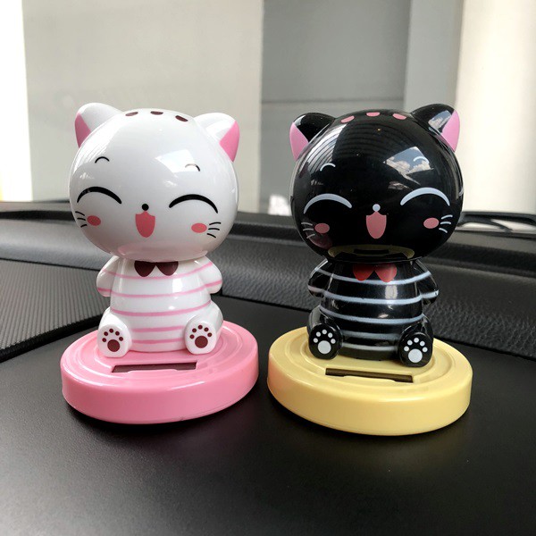 KUCING SOLAR POWER Boneka Figure Miniatur Pajangan Mobil Goyang Kepala Shacking Head