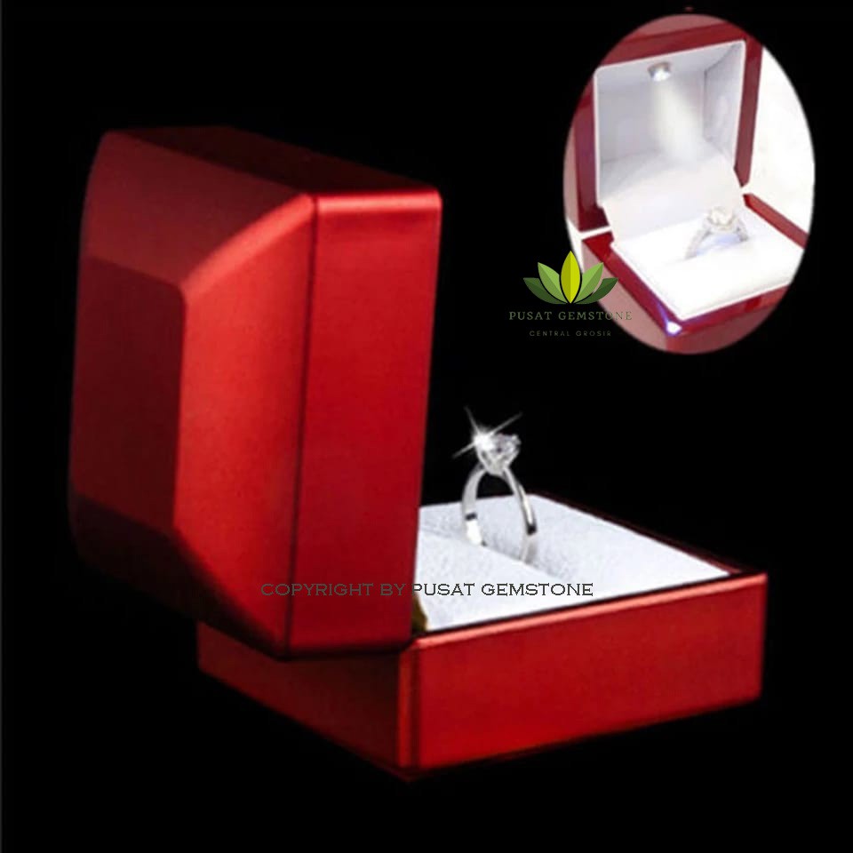 Kotak Cincin Mewah Kulit Perhiasan Kotak dengan LED Light