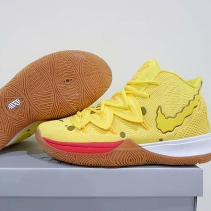 ■ TERLAKU SEPATU BASKET PRIA TERBARU■ SEPATU BASKET KYRIE IRVING 5 SPONGEBOB LIMITED EDITION