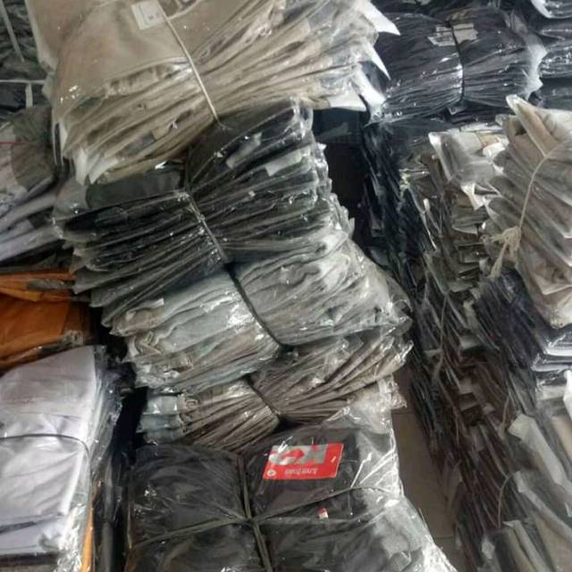 Lusinan Celana panjang chino slimfit grosir