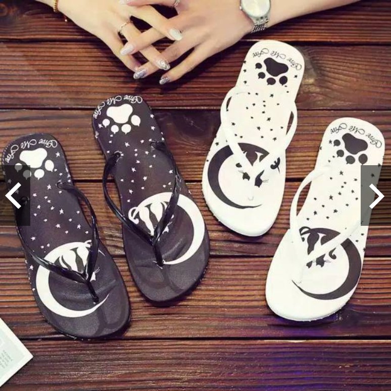 Dava Sandal Slifer Motif Kucing Bulan Wanita