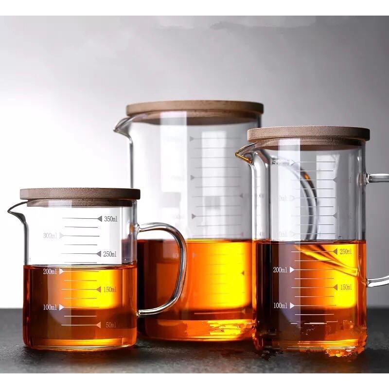 gelas takar kaca borosilicate free tutup kayu / measuring jug glass heat resistant gelas ukur besar
