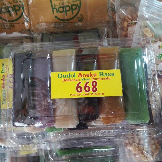 

Dodol aneka rasa harga 58rb, tanpa pengawet, masuk kulkas jika ingin tanhan lama