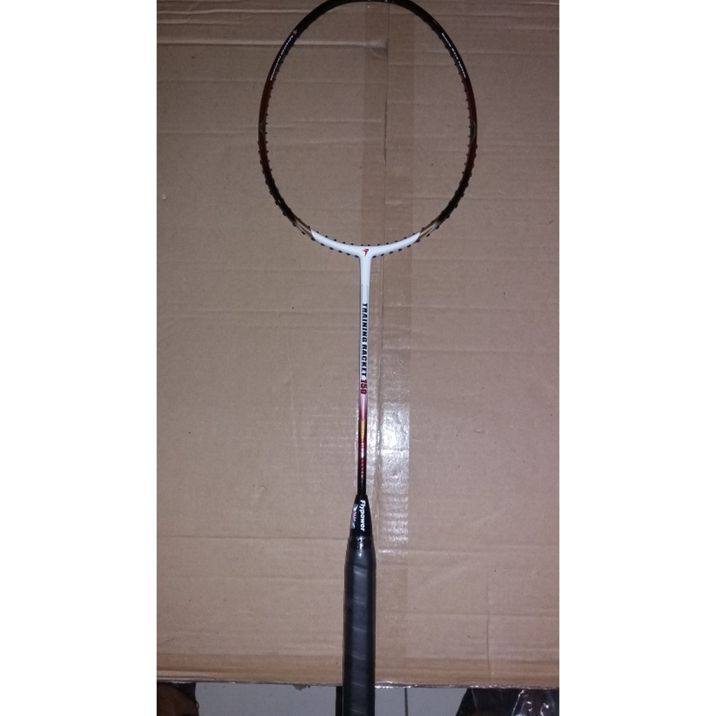 RAKET FLYPOWER BERAT BEBAN 150 GR  Perfect