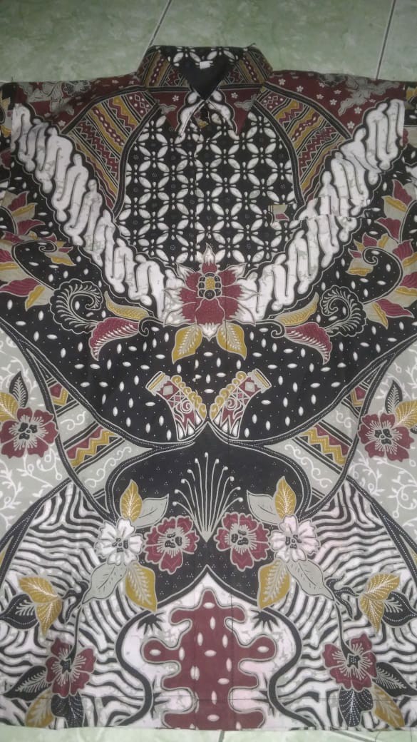 Setyo Prabu Kemeja Batik Pria Lapis Furing  Katun Primisima Batik Cabut Solo Batik Seragan