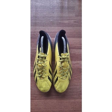 Sepatu Bola Adidas F5 TRX HG