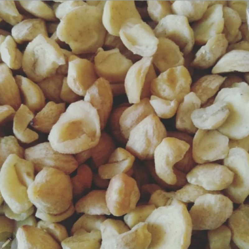 

Kemiri pecah/miri belah 250gram.