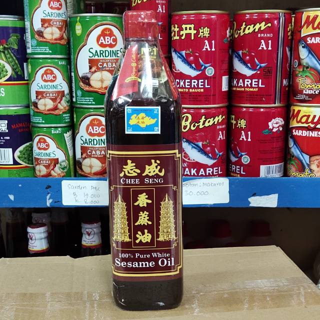 Minyak Wijen Pagoda / Minyak Wijen Chee Seng / Sesame Oil / Pagoda 750ml