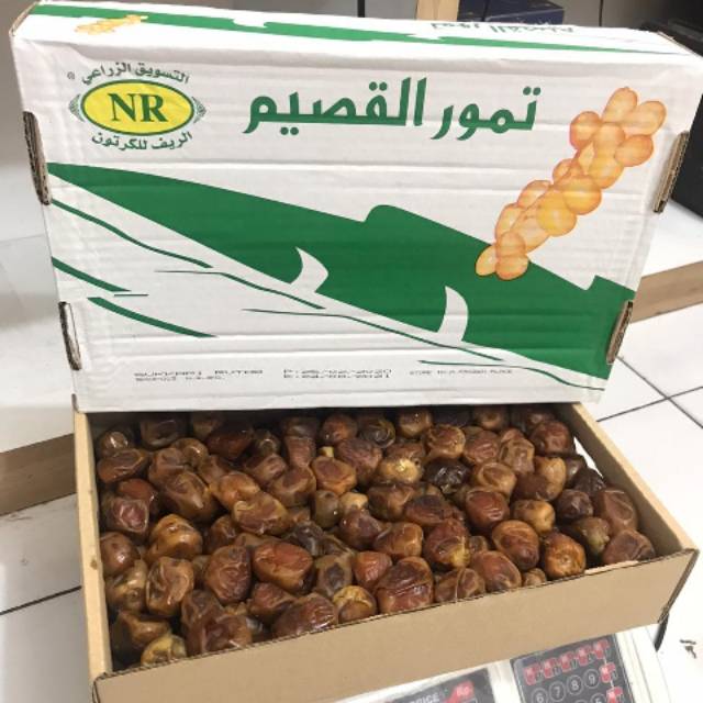 

Kurma sukkary Al qosim kardusan