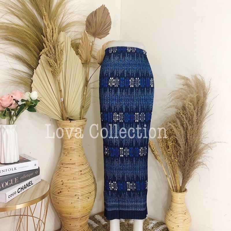 ROK BATIK PLISKET-Toraja Navy