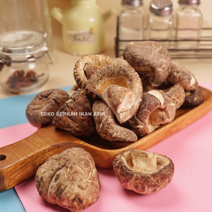 

[COD] Jamur Shitake 500gram / Shintake / Shiitake Mushroom / Hioko Hioco [COD]