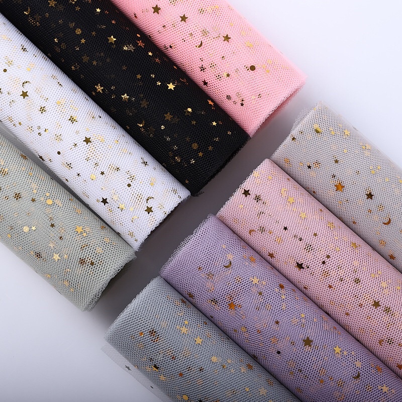 

KOREAN “ GOLD STAR TILE ROLL “ KERTAS BUKET BUNGA (1 ROLL)/ FLOWER WRAP/ PEMBUNGKUS BUNGA HAND BOUQUET