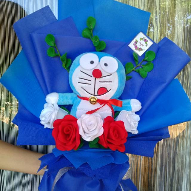 Buket boneka doraemon
