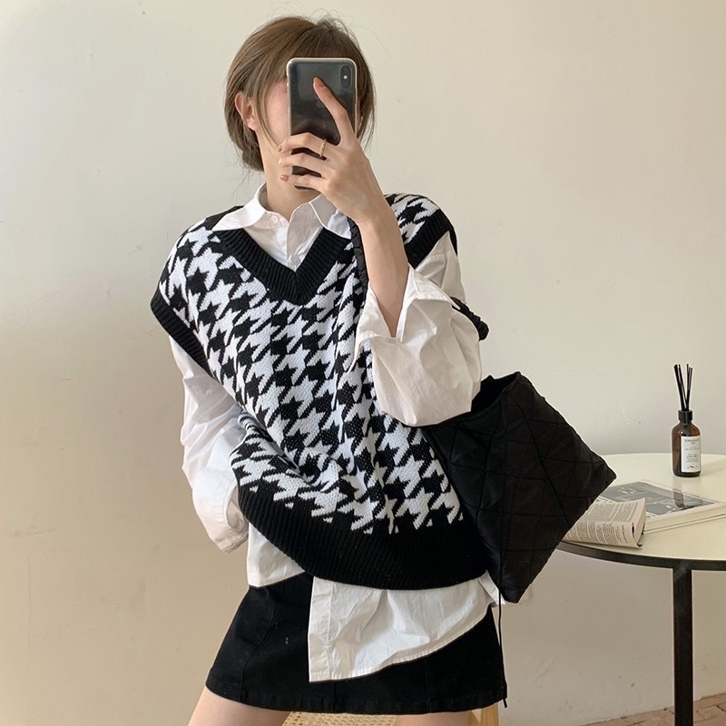 HOUNDSTOOTH VEST / JENNIE VEST RAJUT / ROMPI KOREA