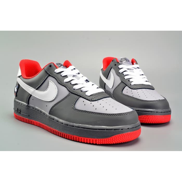 pigeon air force 1