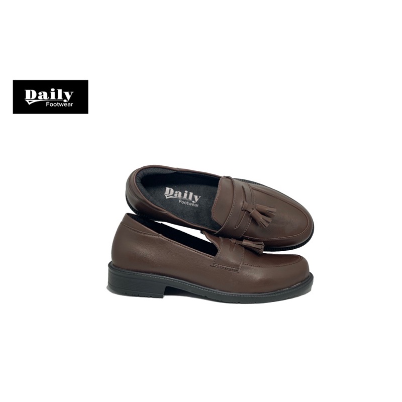 Sepatu Pria Loafers Sepatu Tassel Penny Loafers Pria Cokelat Formal Kasual Keren