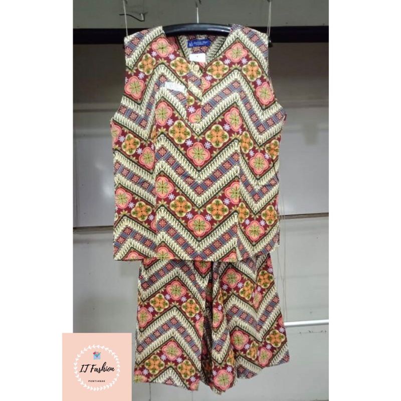 Setelan Kulot Kencana Ungu Wanita Tanpa Lengan Jumbo Maxi 77 Label Biru Motif Batik Bunga