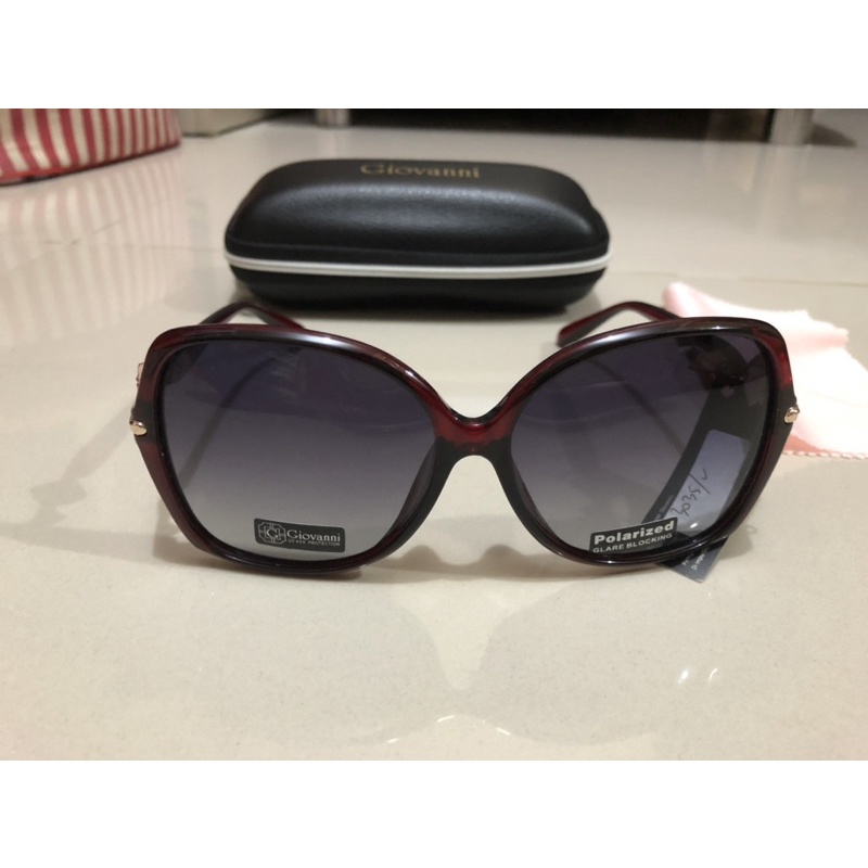 Preloved Baru Giovanni Original Kacamata Hitam Marun Sunglasses Optik Mewah Cewek Normal COD