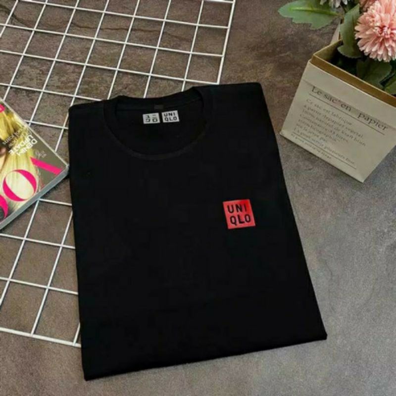 T-shirt Black dan putih Uniqlo Nobita / baju distro atasan terpopuler terlaris pria wanita pakaian dewasa unisex-Logo hitam