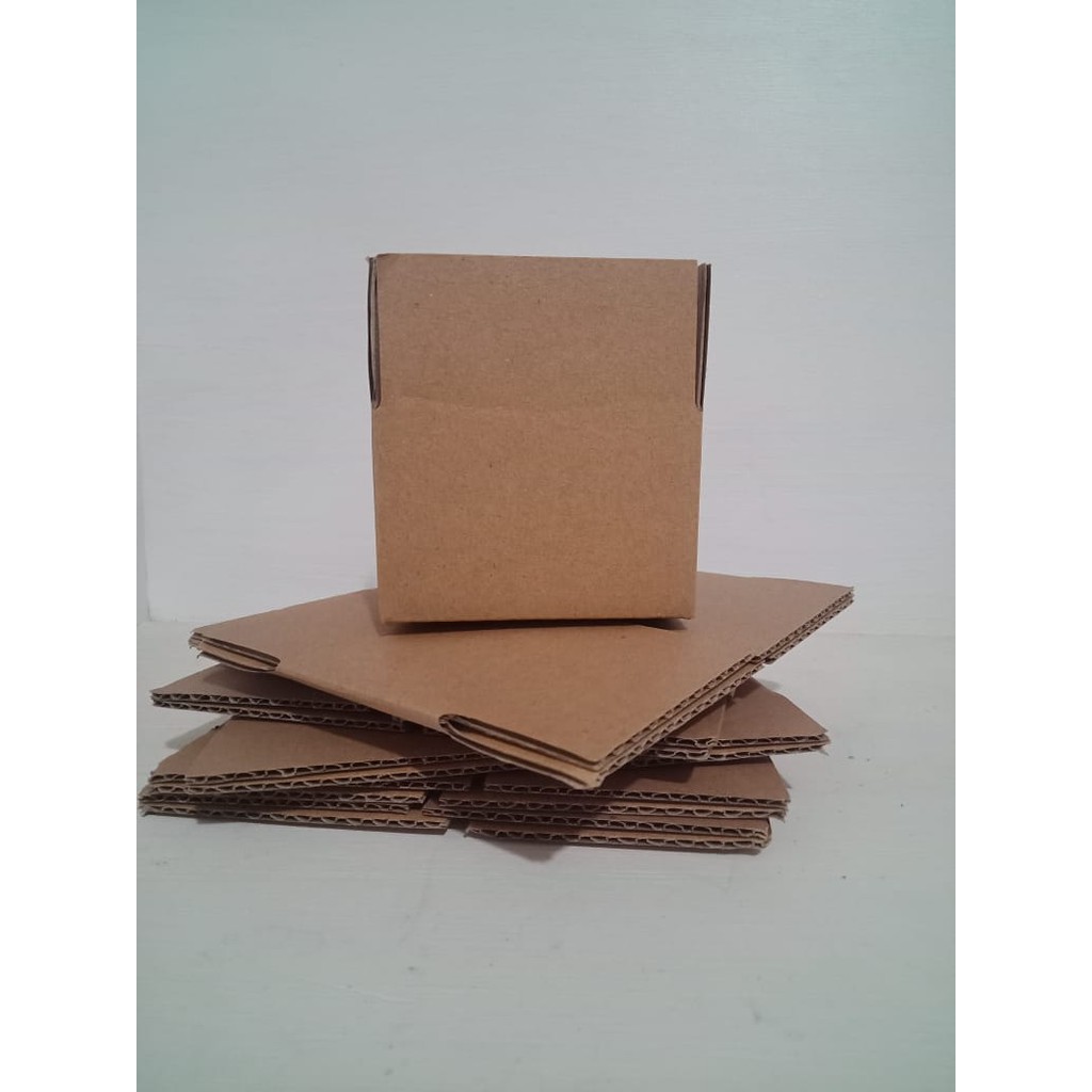 

Kardus untuk packing tambahan