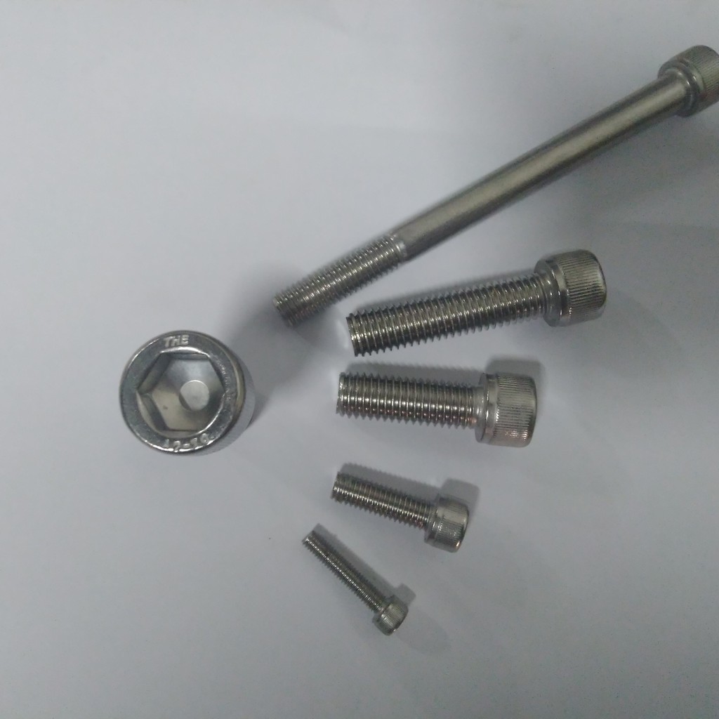 BAUT L STAINLESS M6 x 35