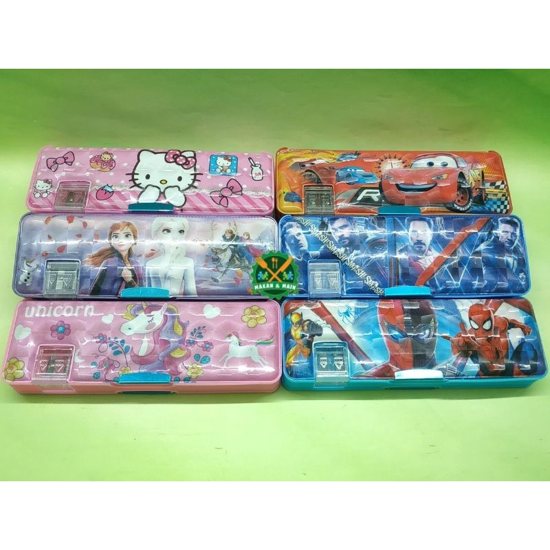 

Kotak Pensil Magnetik Hologram + Serutan Gambar Avenger Cars Spiderman Frozen Hello Kitty Little Pony 65066