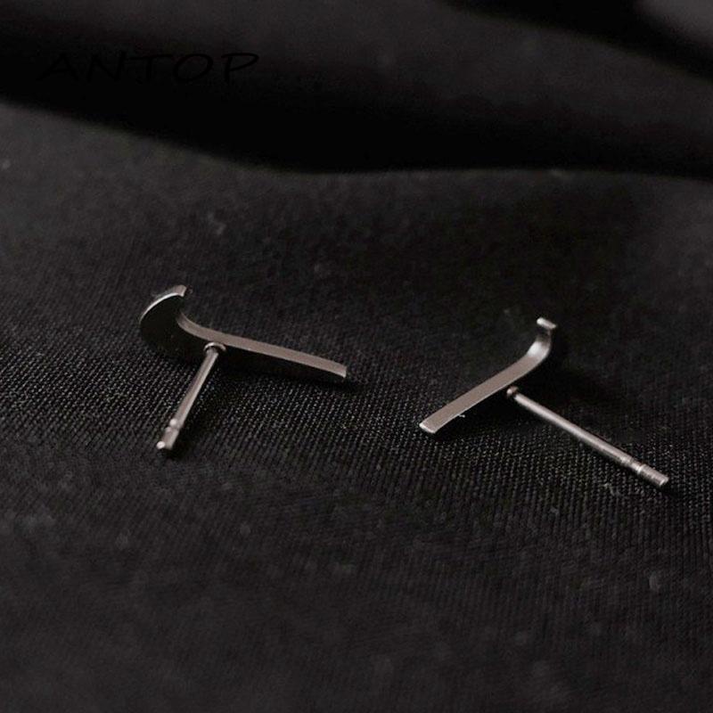 2 Pcs/set Anting Titanium Anti Karat Tusuk Benar Kait Dingin Hip Hop Earrings ANTOP