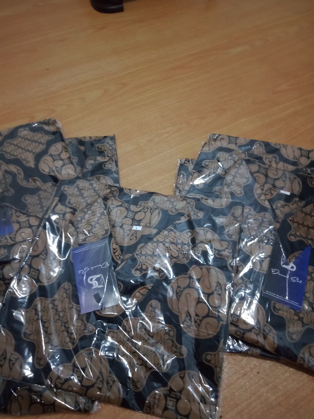 Hem Batik Lawasan Kemeja Batik Pria Kemeja Batik Lengan Pendek