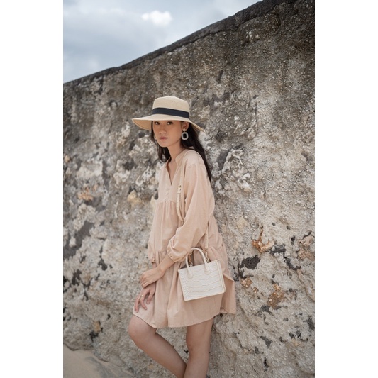 Lily Slingbag by Nonataliashop