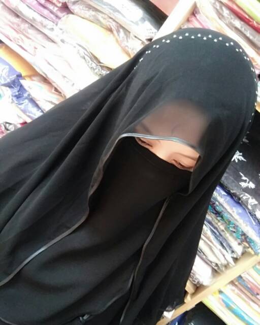 Yaraa Khimar cadar