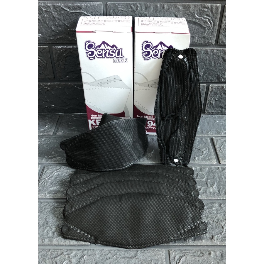 Masker Kf94 Hijab  / Jilbab Warna Hitam 4Ply Super Premium MEREK [ S E N S A ] 100% ORIGINAL 1BOX Is