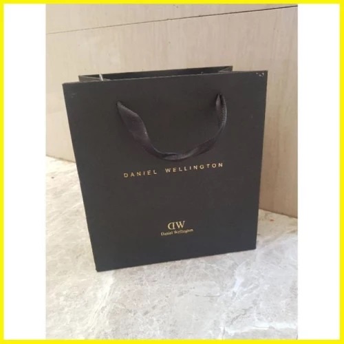 

Grosiran Paperbag Deniel welington - Bisa Cod