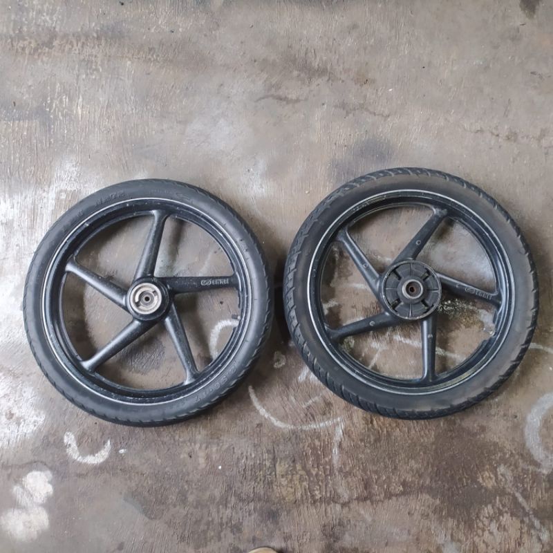 Velg Velk Pelek Roda Enkei Depan Belakang Suzuki Satria 2Tak Lumba Hiu Tromol original
